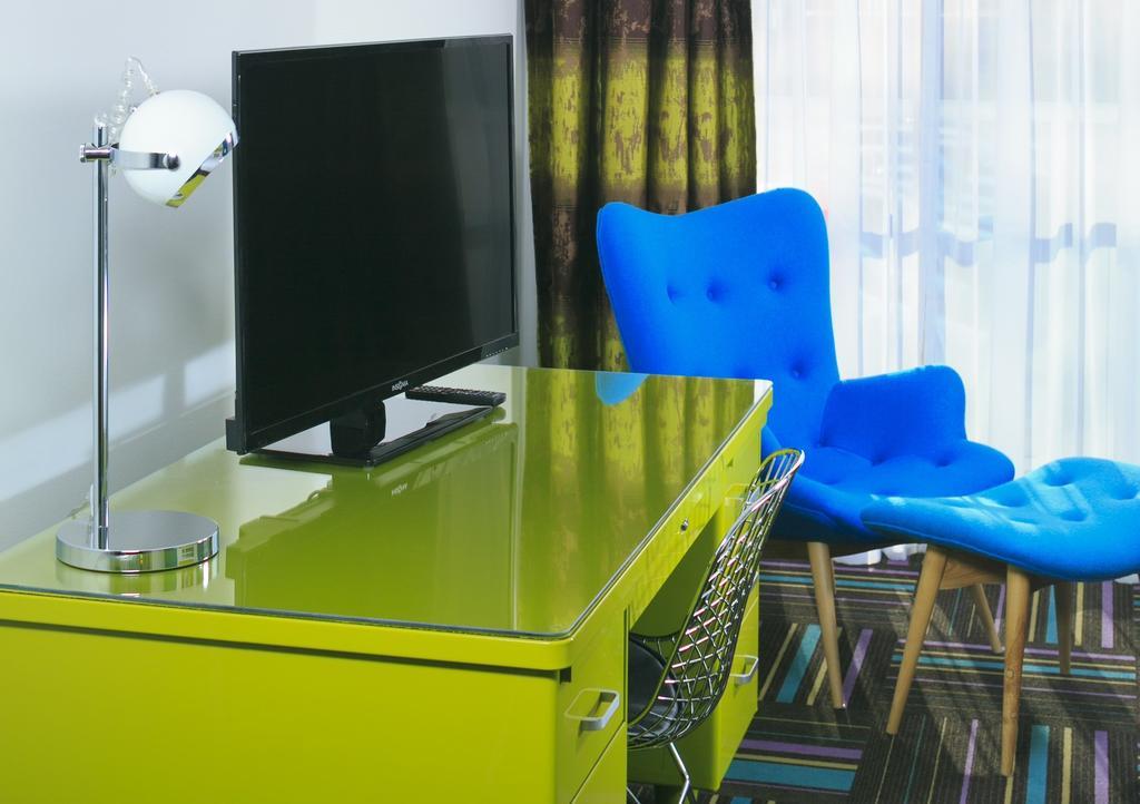Hotel Zed Kelowna Eksteriør bilde