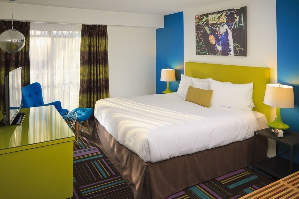 Hotel Zed Kelowna Eksteriør bilde