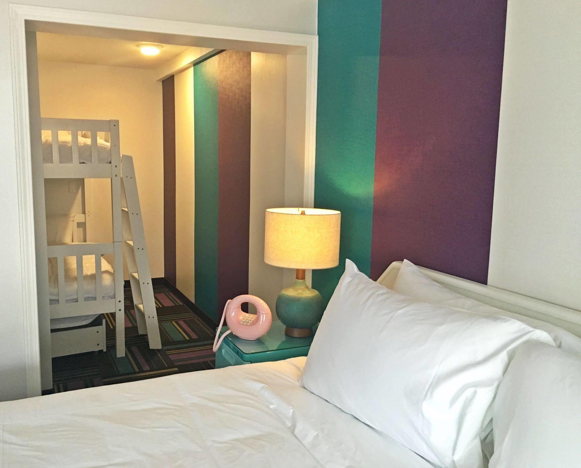 Hotel Zed Kelowna Eksteriør bilde