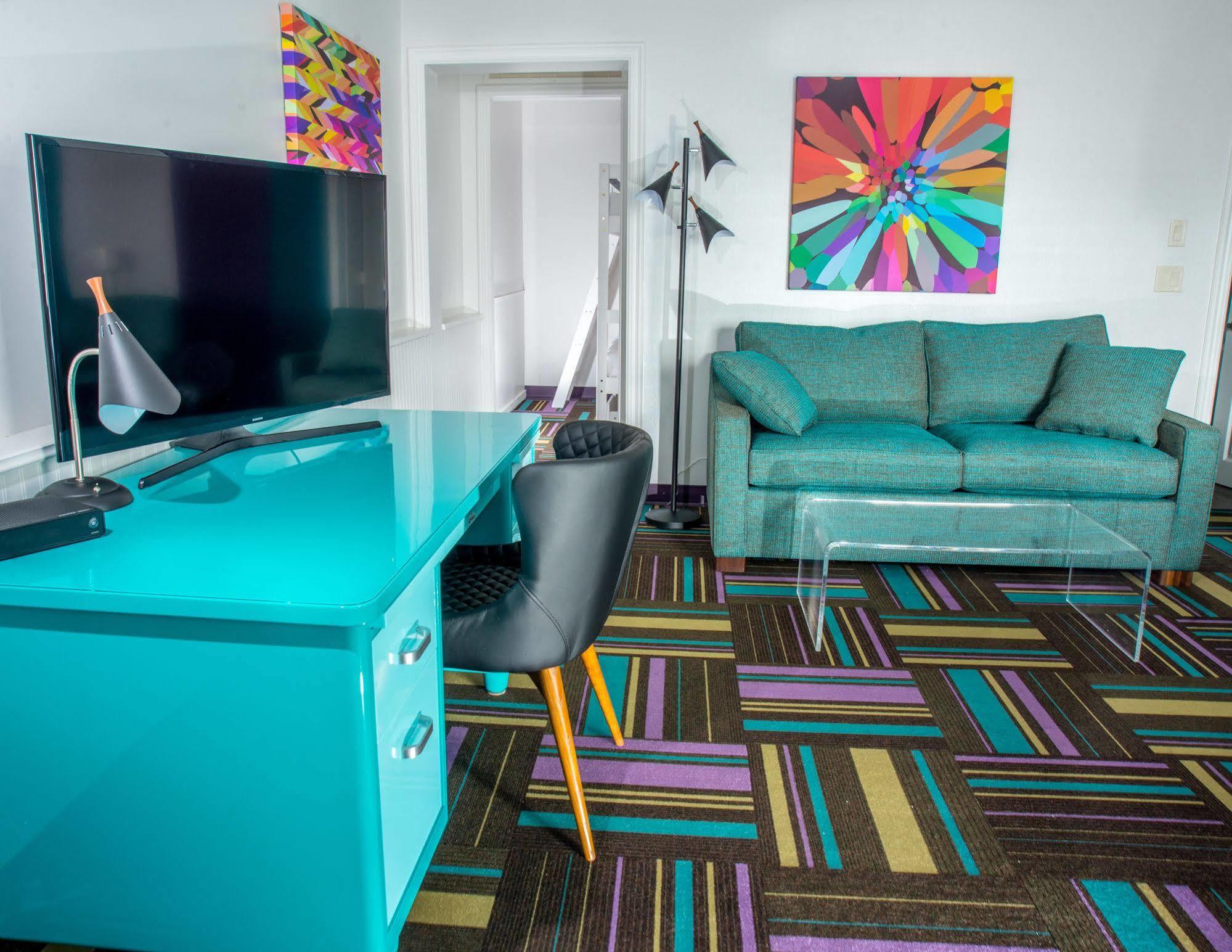 Hotel Zed Kelowna Eksteriør bilde